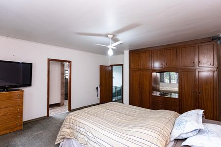 Casa para alugar com 250m², 3 quartos e 4 vagas Casa para alugar com 250m², 3 quartos e 4 vagasSuite