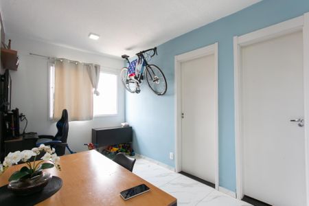 Sala de apartamento para alugar com 2 quartos, 42m² em Guaianases, São Paulo