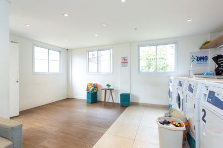 Apartamento para alugar com 42m², 2 quartos e sem vaga Apartamento para alugar com 42m², 2 quartos e sem vagaLavanderia