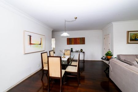 Sala de apartamento à venda com 2 quartos, 165m² em Santo Antônio, Belo Horizonte