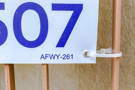 Casa à venda com 120m², 3 quartos e 1 vaga Casa à venda com 120m², 3 quartos e 1 vagaAFWY-261