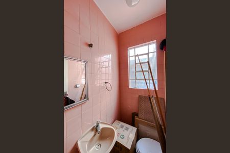 Casa à venda com 120m², 3 quartos e 1 vaga Casa à venda com 120m², 3 quartos e 1 vagaBanheiro de serviço