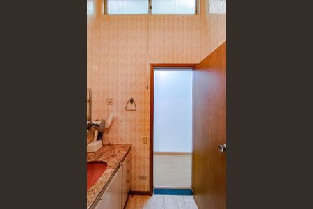 Casa à venda com 120m², 3 quartos e 1 vaga Casa à venda com 120m², 3 quartos e 1 vagaBanheiro