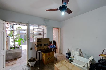 Casa à venda com 120m², 3 quartos e 1 vaga Casa à venda com 120m², 3 quartos e 1 vagaQuarto de Serviço