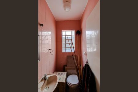 Casa à venda com 120m², 3 quartos e 1 vaga Casa à venda com 120m², 3 quartos e 1 vagaBanheiro de serviço