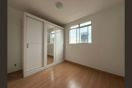 Apartamento à venda com 2 quartos, 47m² em Estrela Dalva, Belo Horizonte