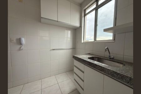 Apartamento à venda com 2 quartos, 47m² em Estrela Dalva, Belo Horizonte