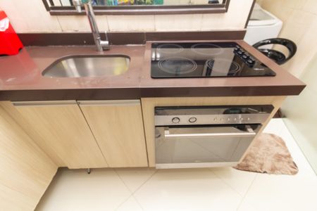 Casa de condomínio à venda com 65m², 2 quartos e 1 vagaCozinha