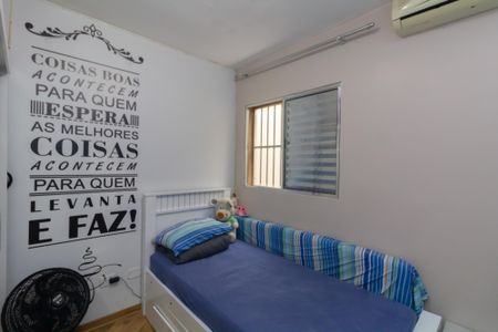 Casa de condomínio à venda com 65m², 2 quartos e 1 vagaQuarto 1