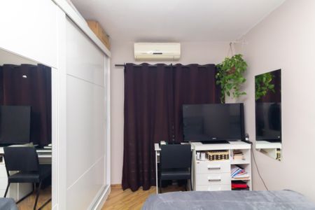 Casa de condomínio à venda com 65m², 2 quartos e 1 vagaQuarto 2