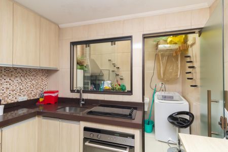 Casa de condomínio à venda com 65m², 2 quartos e 1 vagaCozinha