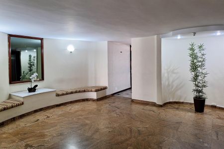 Apartamento à venda com 80m², 2 quartos e sem vagaÁrea comum