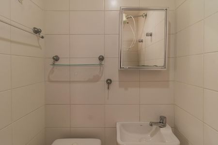 Apartamento para alugar com 130m², 3 quartos e 2 vagasBanheiro de serviço