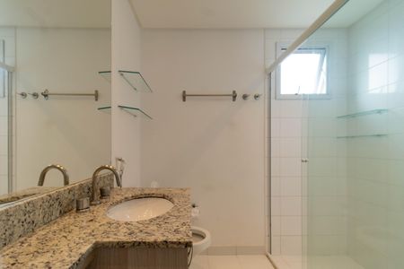 Apartamento para alugar com 130m², 3 quartos e 2 vagasBanheiro da Suíte