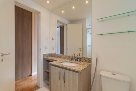 Apartamento para alugar com 130m², 3 quartos e 2 vagasBanheiro da Suíte