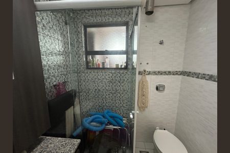 Casa à venda com 124m², 3 quartos e 1 vagaBanheiro 2