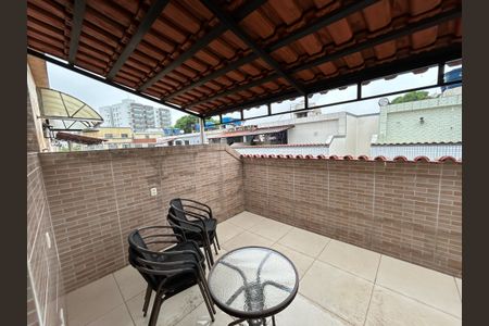 Casa à venda com 124m², 3 quartos e 1 vagaÁrea comum
