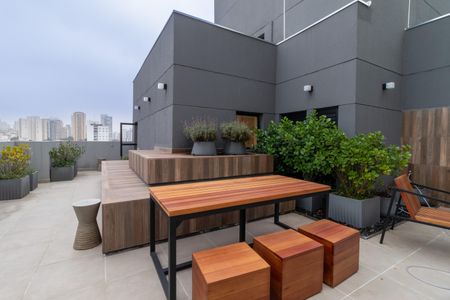 Apartamento para alugar com 27m², 1 quarto e sem vagaÁrea comum - Sky Lounge