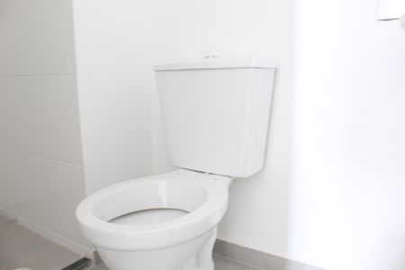 Banheiro da Suíte de apartamento para alugar com 1 quarto, 60m² em Jardim Belizário, Cotia