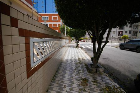 Studio para alugar com 30m², 1 quarto e 1 vaga Studio para alugar com 30m², 1 quarto e 1 vagaFachada