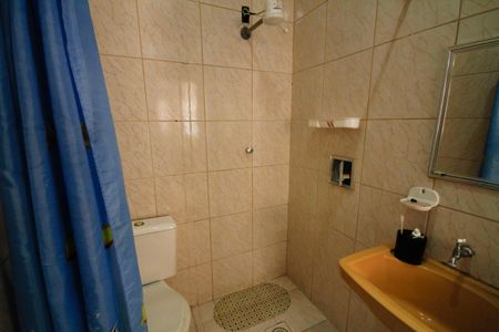 Studio para alugar com 30m², 1 quarto e 1 vaga Studio para alugar com 30m², 1 quarto e 1 vagaBanheiro