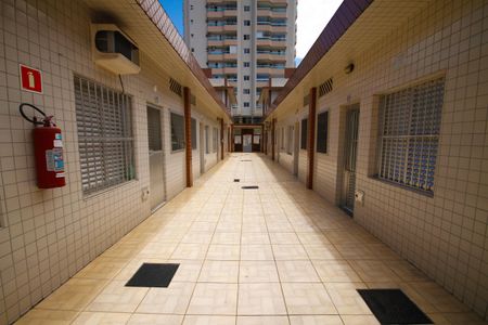 Área comum de kitnet/studio para alugar com 1 quarto, 30m² em Canto do Forte, Praia Grande