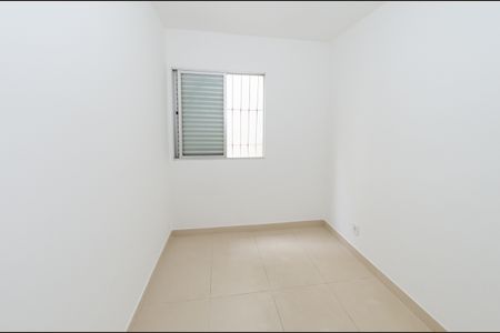 Quarto 1 de apartamento para alugar com 3 quartos, 71m² em Buritis, Belo Horizonte