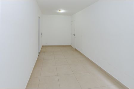Sala de apartamento para alugar com 3 quartos, 71m² em Buritis, Belo Horizonte