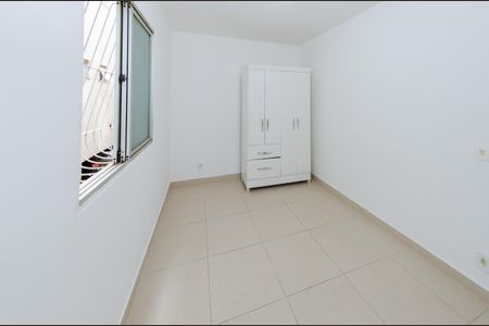 Apartamento para alugar com 71m², 3 quartos e 1 vaga Apartamento para alugar com 71m², 3 quartos e 1 vagaQuarto 2