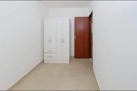 Quarto 1 de apartamento para alugar com 3 quartos, 71m² em Buritis, Belo Horizonte