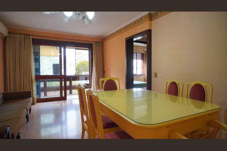 Sala de apartamento à venda com 2 quartos, 88m² em Santana, Porto Alegre