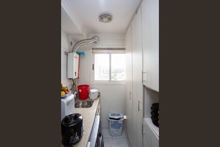 Apartamento à venda com 63m², 3 quartos e 1 vagaÁrea de Serviço