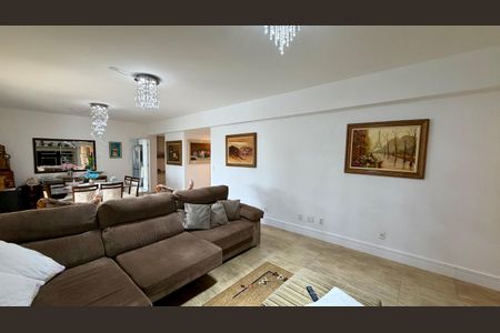 Apartamento à venda com 231m², 3 quartos e 3 vagasSala 5