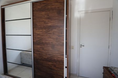 Apartamento para alugar com 72m², 2 quartos e sem vagaQuarto 2