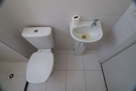 Apartamento para alugar com 72m², 2 quartos e sem vagaBanheiro