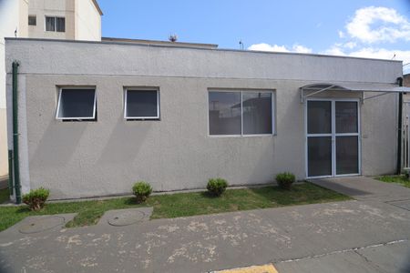 Apartamento para alugar com 72m², 2 quartos e sem vagaÁrea comum - Salão de festas