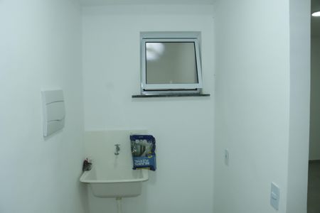 Apartamento para alugar com 2 quartos, 60m² em Jardim Santa Paula, Cotia