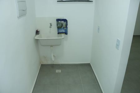 Apartamento para alugar com 2 quartos, 60m² em Jardim Santa Paula, Cotia