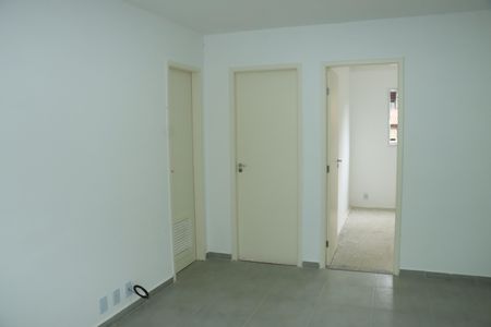 Apartamento para alugar com 2 quartos, 60m² em Jardim Santa Paula, Cotia