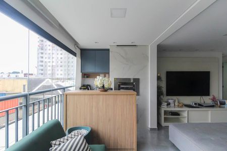 Apartamento à venda com 77m², 2 quartos e 1 vaga Apartamento à venda com 77m², 2 quartos e 1 vagaSala
