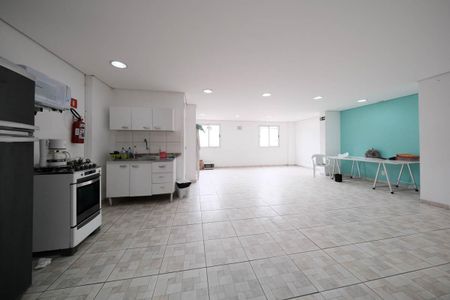 Apartamento à venda com 61m², 2 quartos e 1 vagaÁrea comum