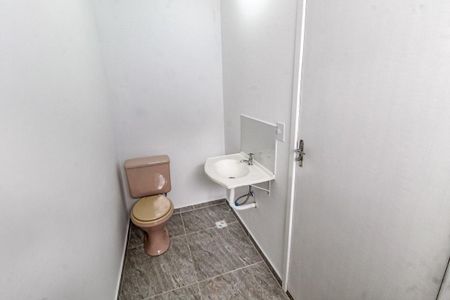 Casa para alugar com 249m², 3 quartos e 7 vagasBanheiro -  Edícula 