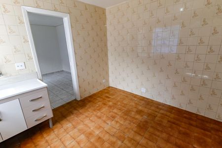 Casa para alugar com 249m², 3 quartos e 7 vagasCozinha - Edícula 
