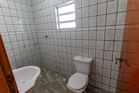 Casa para alugar com 249m², 3 quartos e 7 vagasBanheiro