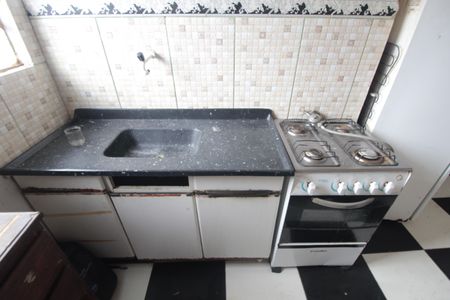 Sala, Quarto e Cozinha de kitnet/studio para alugar com 1 quarto, 23m² em Tupi B, Belo Horizonte