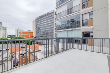 Apartamento para alugar com 109m², 2 quartos e 1 vaga Apartamento para alugar com 109m², 2 quartos e 1 vagaVaranda