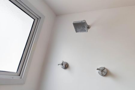 Apartamento para alugar com 109m², 2 quartos e 1 vaga Apartamento para alugar com 109m², 2 quartos e 1 vagaBanheiro da Suíte