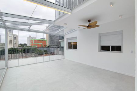 Apartamento para alugar com 109m², 2 quartos e 1 vaga Apartamento para alugar com 109m², 2 quartos e 1 vagaVaranda