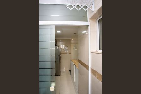 Apartamento à venda com 67m², 2 quartos e 1 vagaÁrea de Serviço