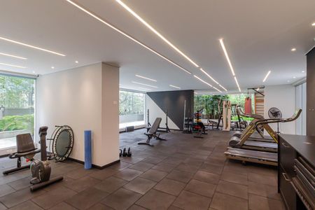 Apartamento à venda com 260m², 3 quartos e 2 vagasÁrea comum - Academia